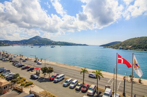 Гостиница Windward Passage Hotel в Шарлотта-Амалии