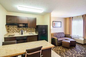 Гостиница Mainstay Suites Fargo