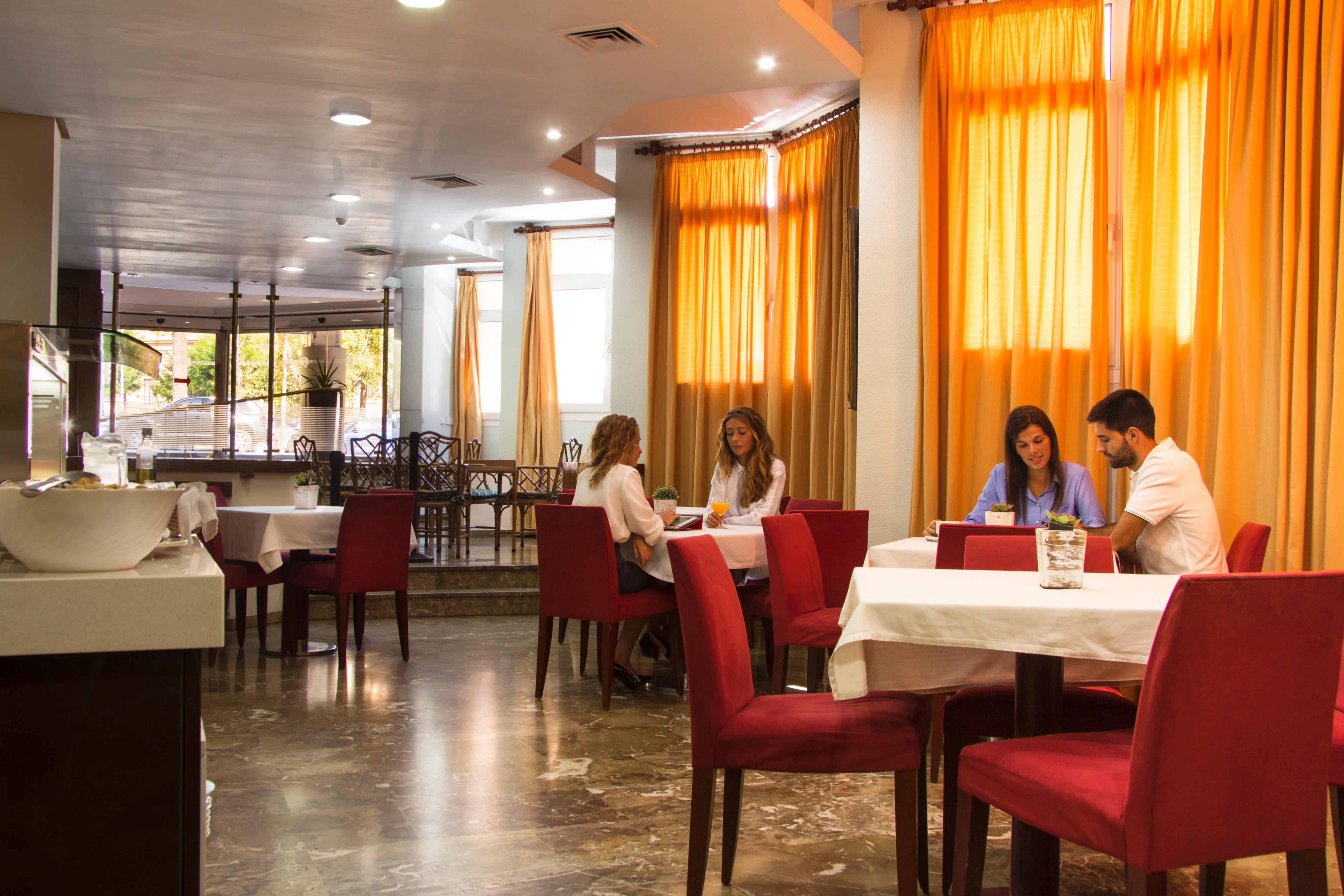 Фото Hotel Pasarela