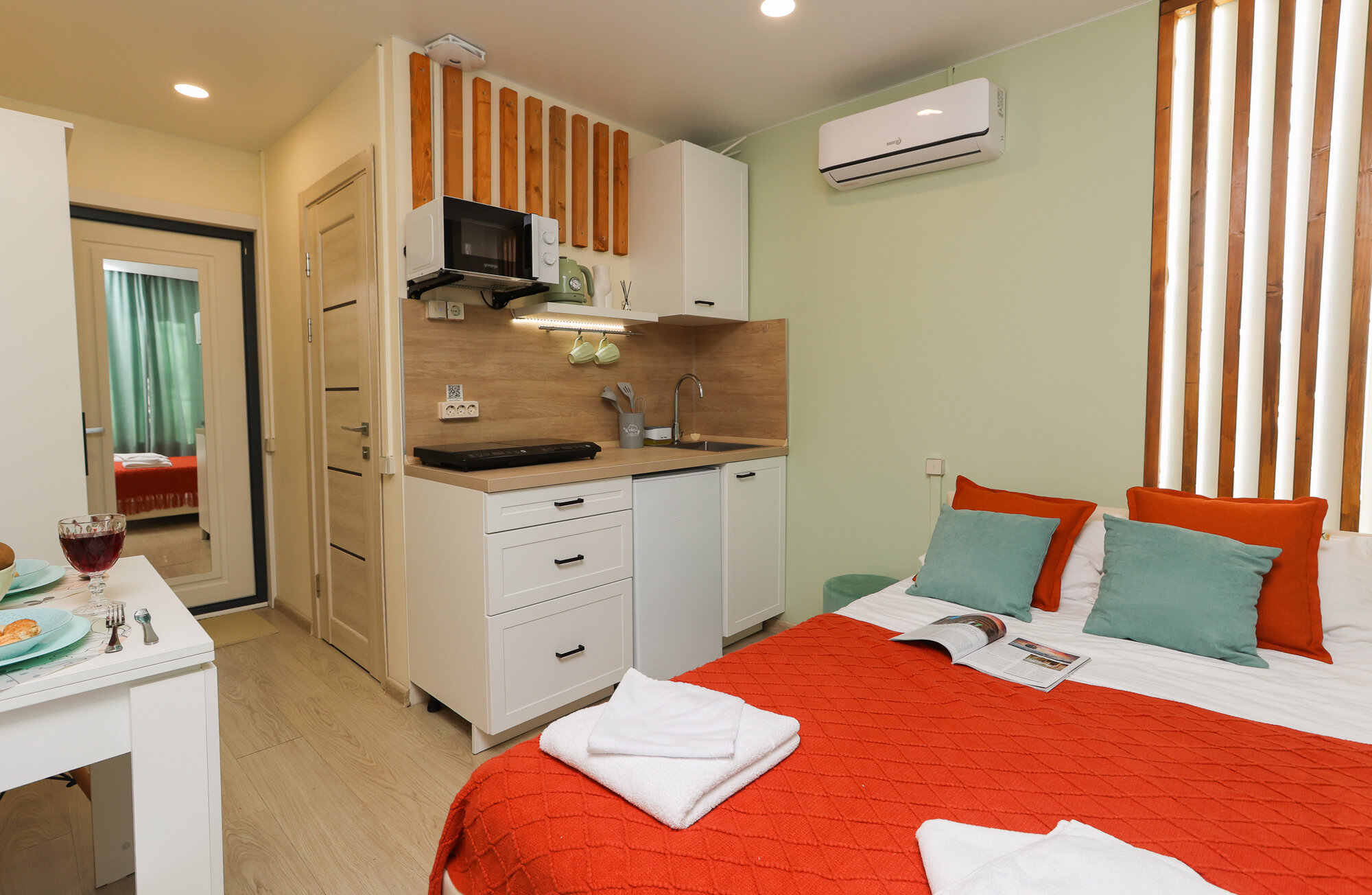 Фото Home24 на улице Профсоюзная 110/3