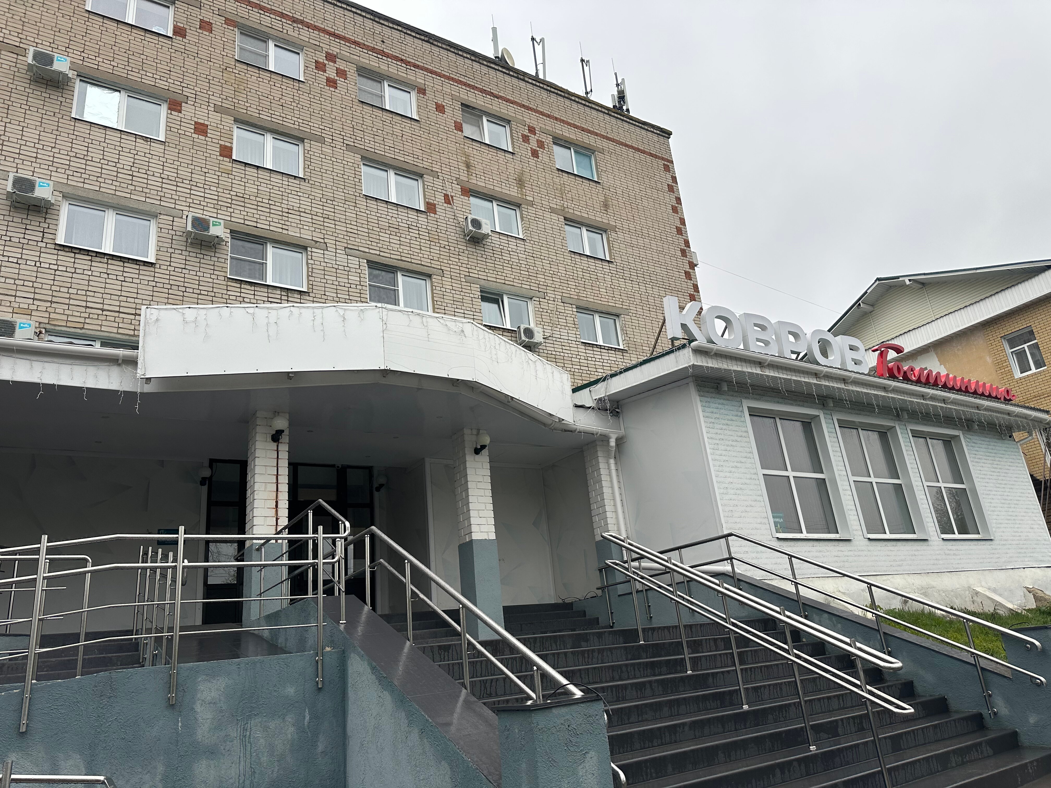 Фото отеля 1