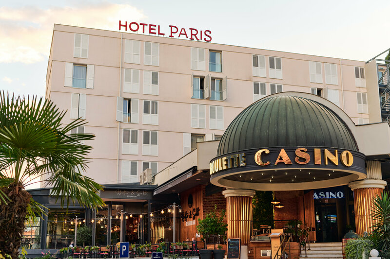 Гостиница Hotel Paris в Опатии