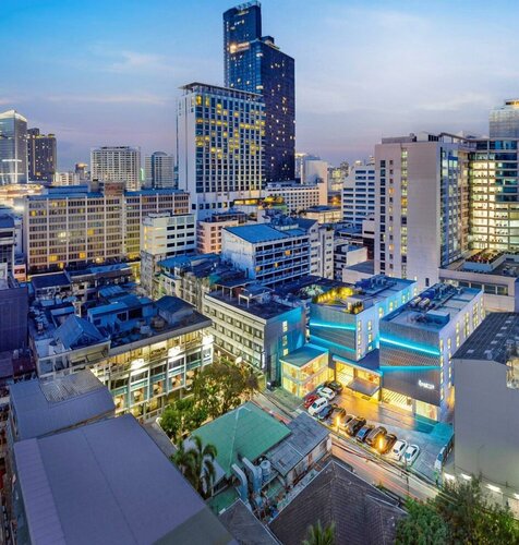 Гостиница The Quarter Silom by Uhg