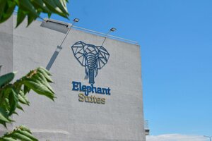 Гостиница Elephant Suites