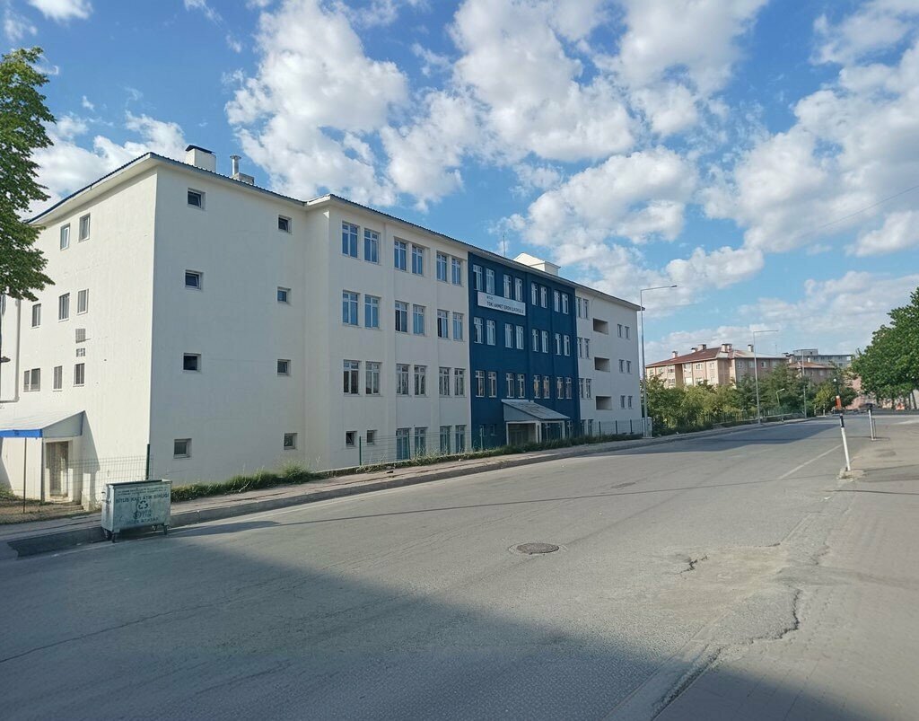 Primary school Toki Ahmet Eren Primary School, Bitlis, photo