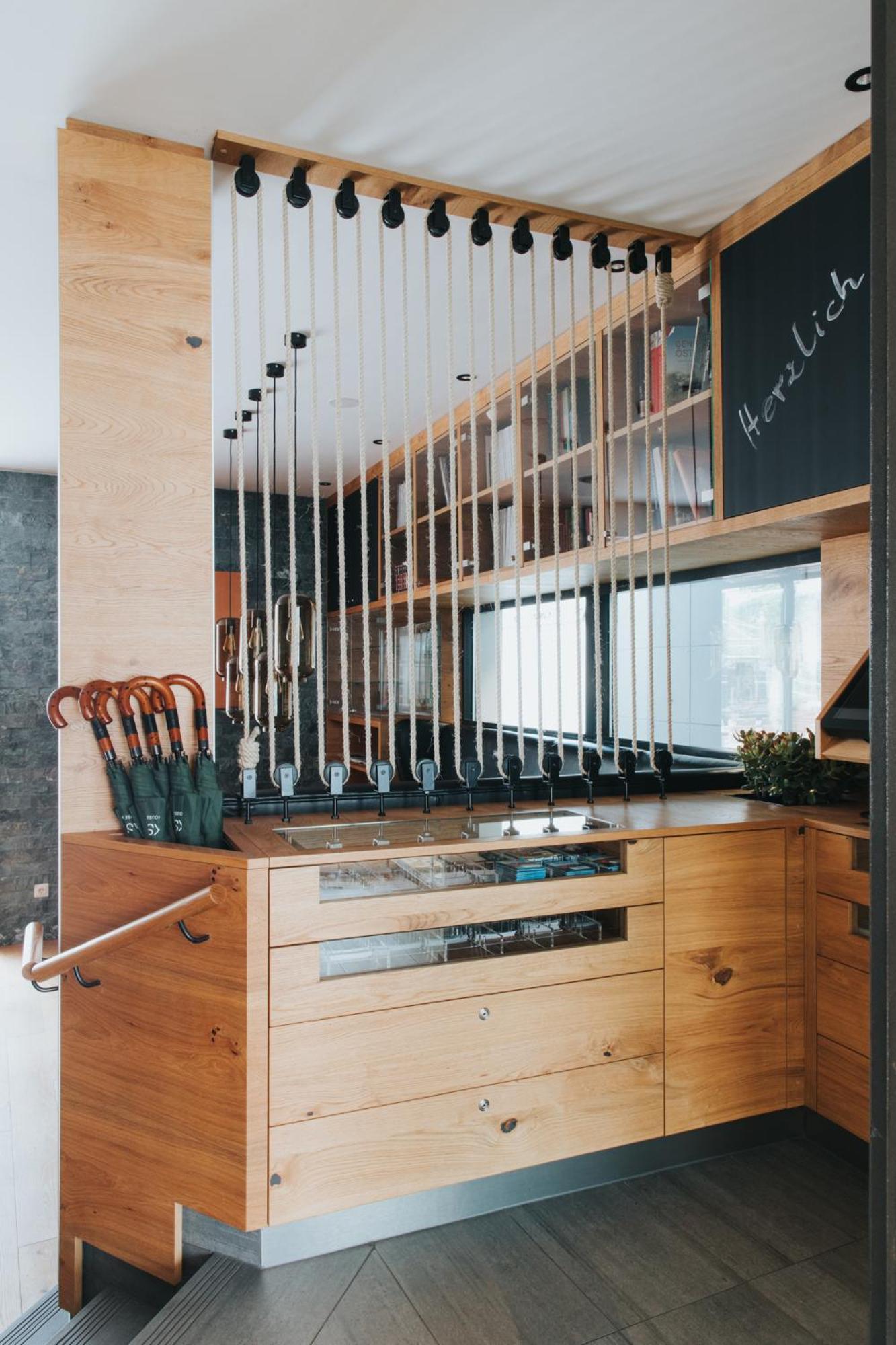 Фото Parks 73 The TownHouse Hotel