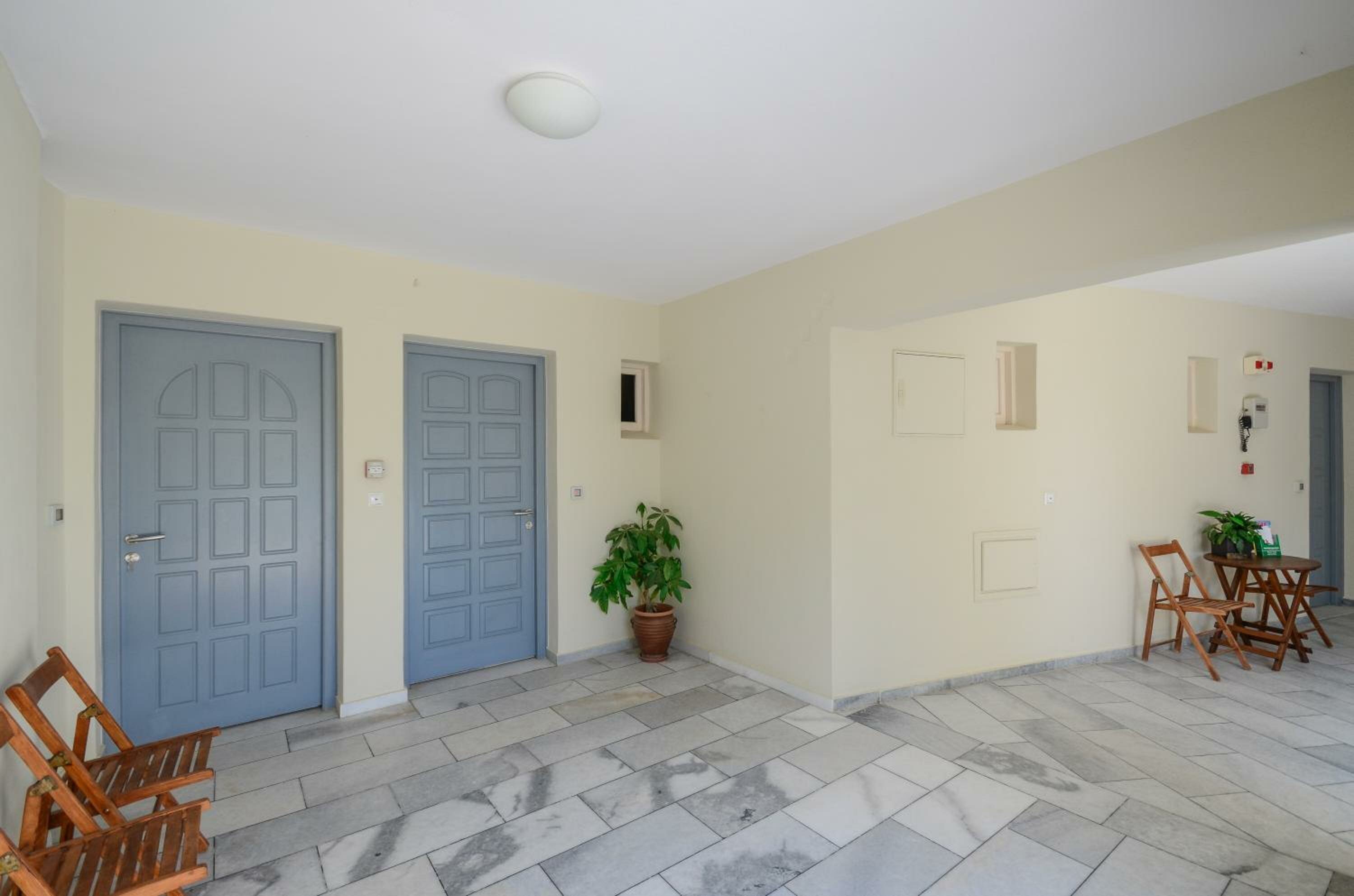 Фото Irini Studios