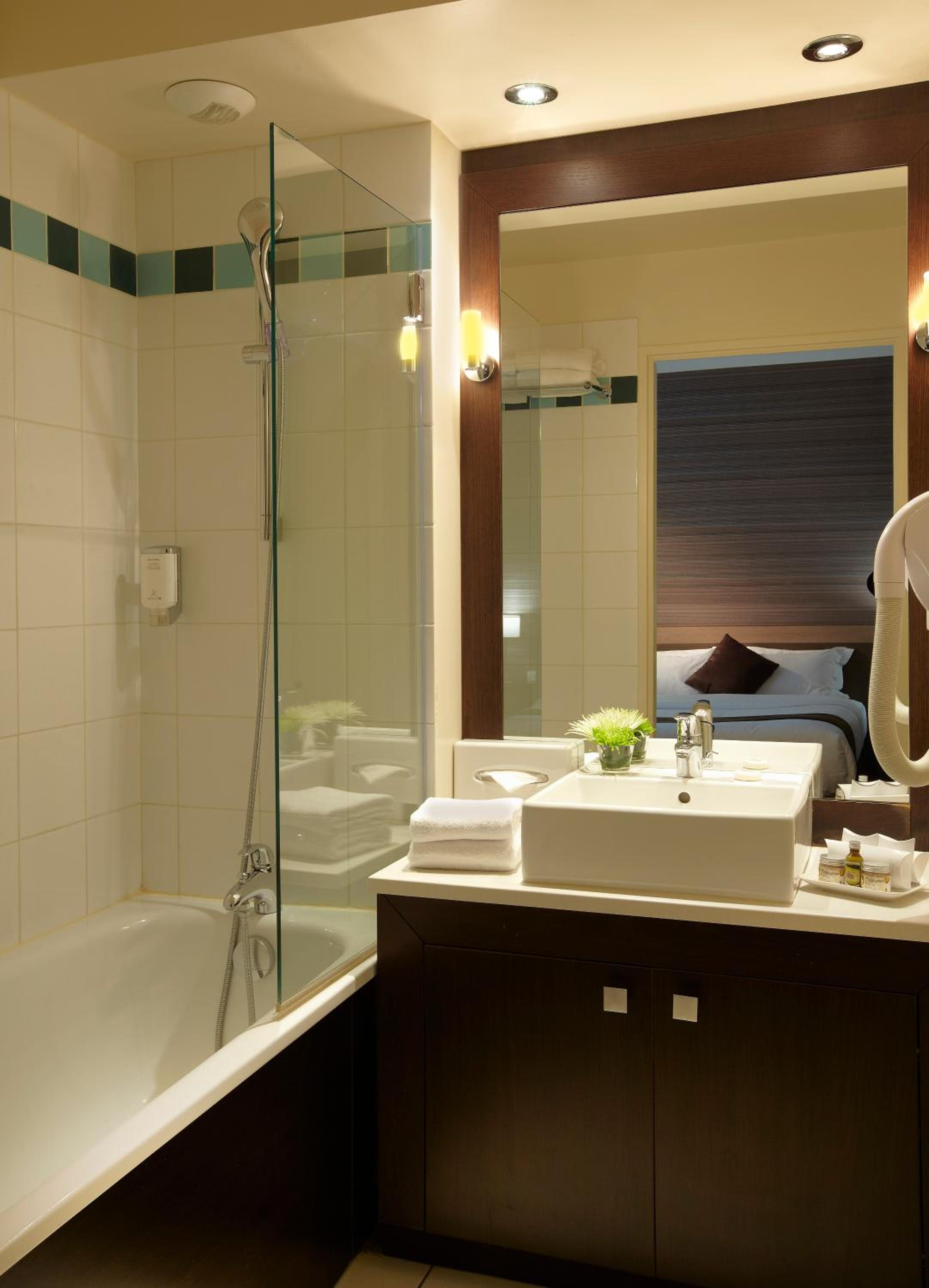 Фото Citadines République Paris