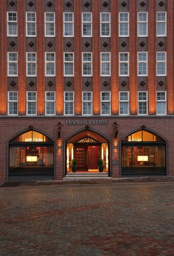 Гостиница H+ Hotel Lubeck в Любеке