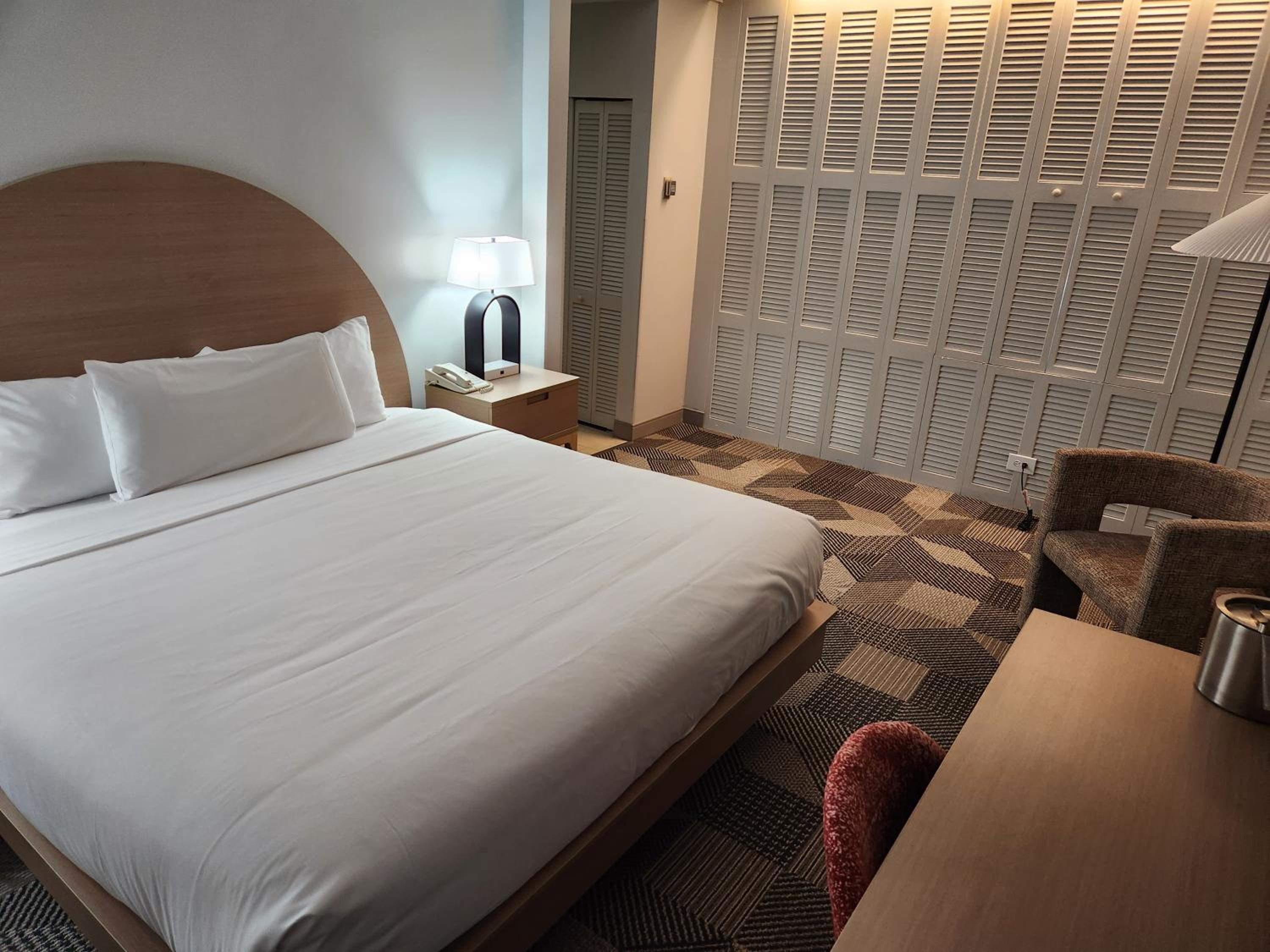 Фото Miami International Airport Hotel