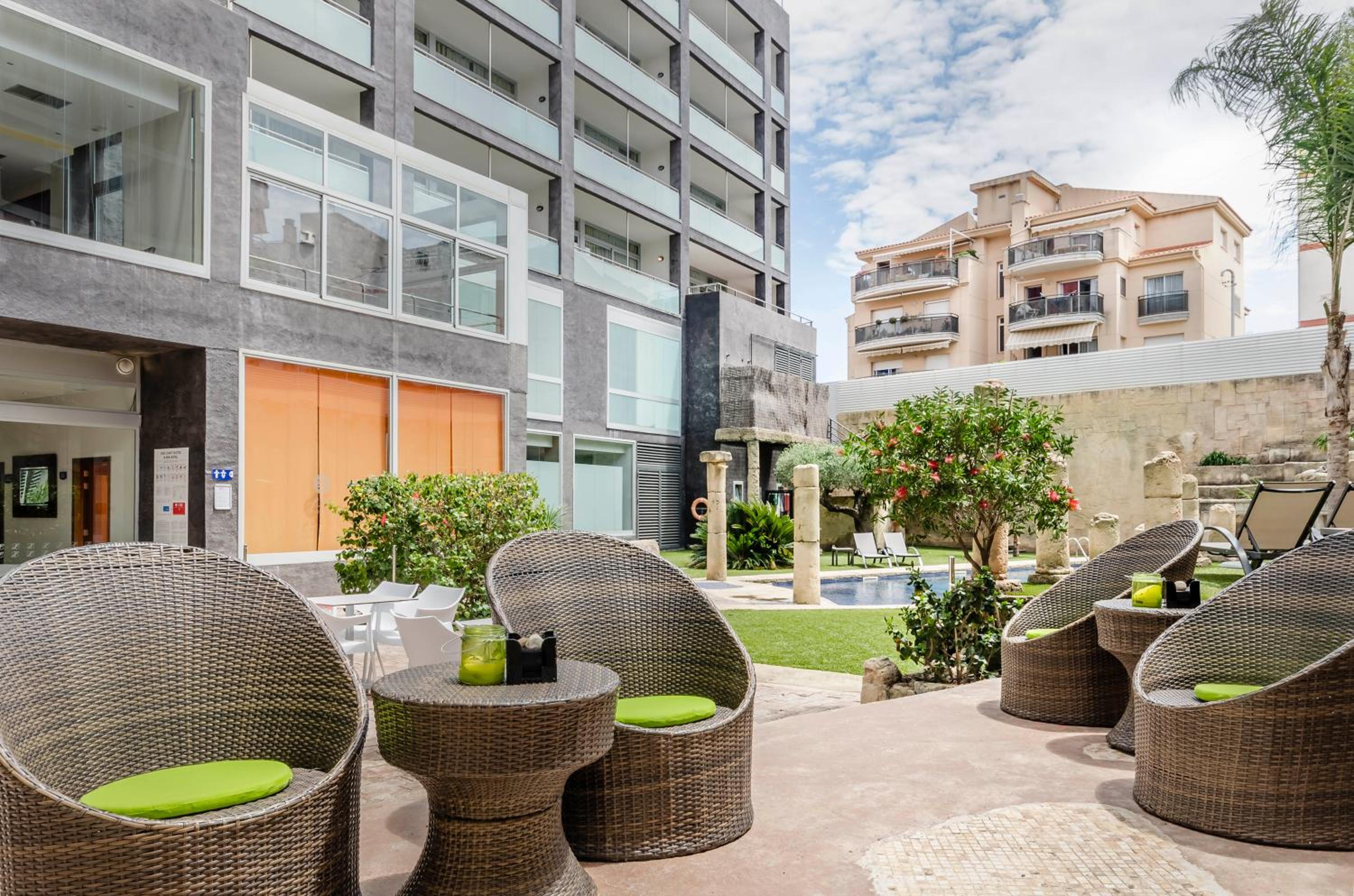 Фото Exe Cunit Suites & SPA