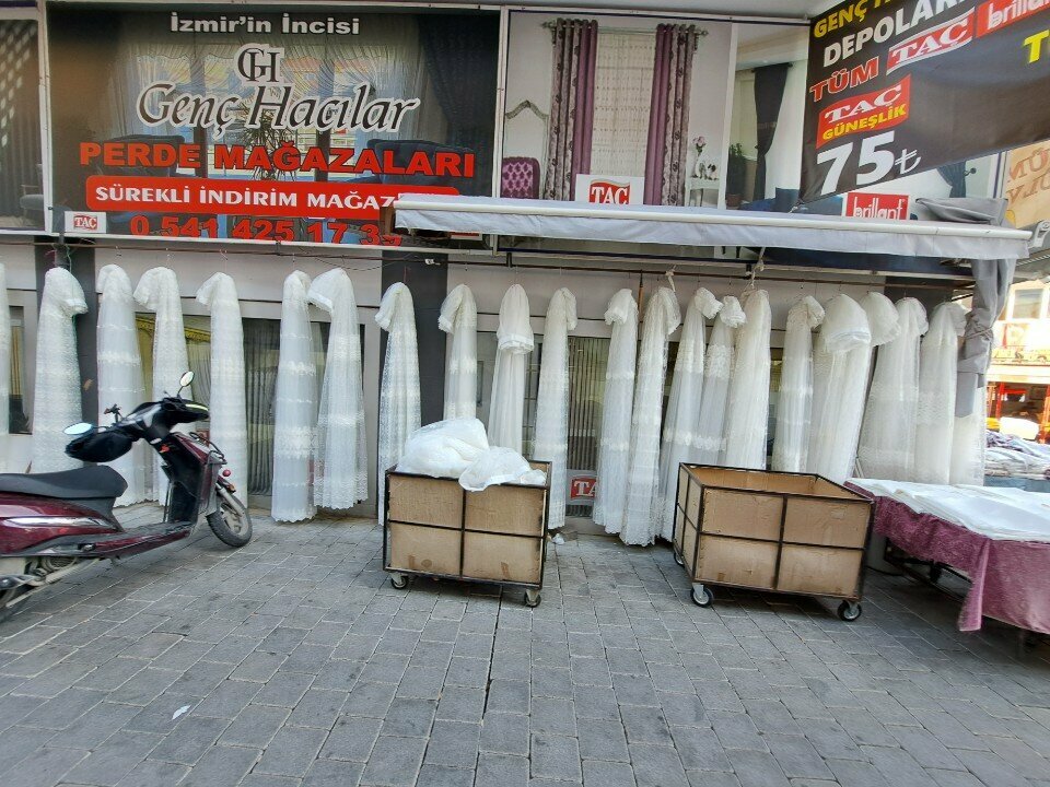 Drapery shop Young Pilgrims Curtain Stores, Izmir, photo