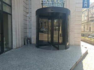 Гостиница Gallery Palace