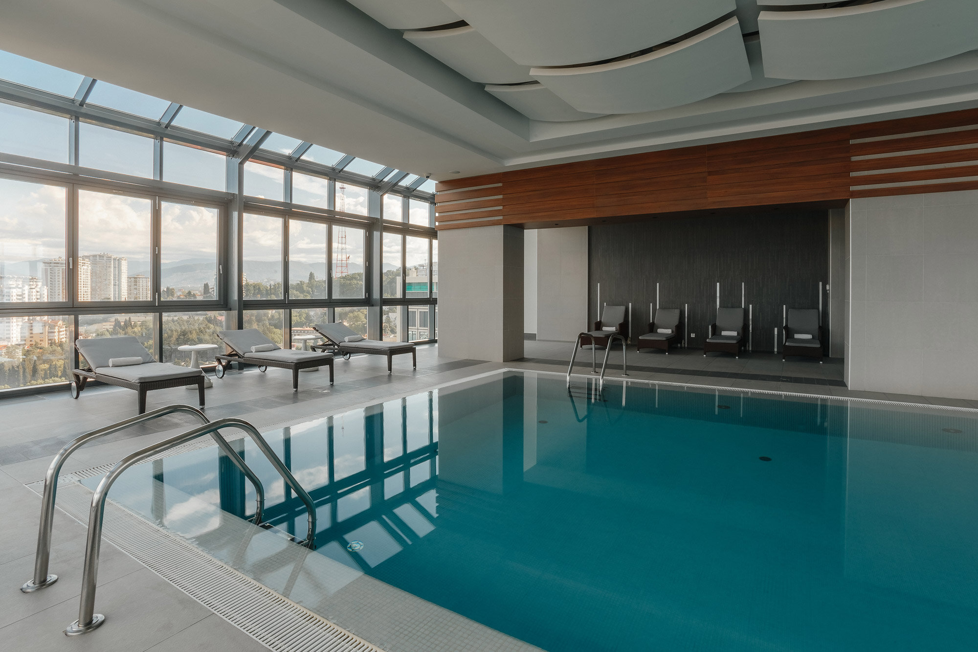 Фото Апарт-отель Юплаза