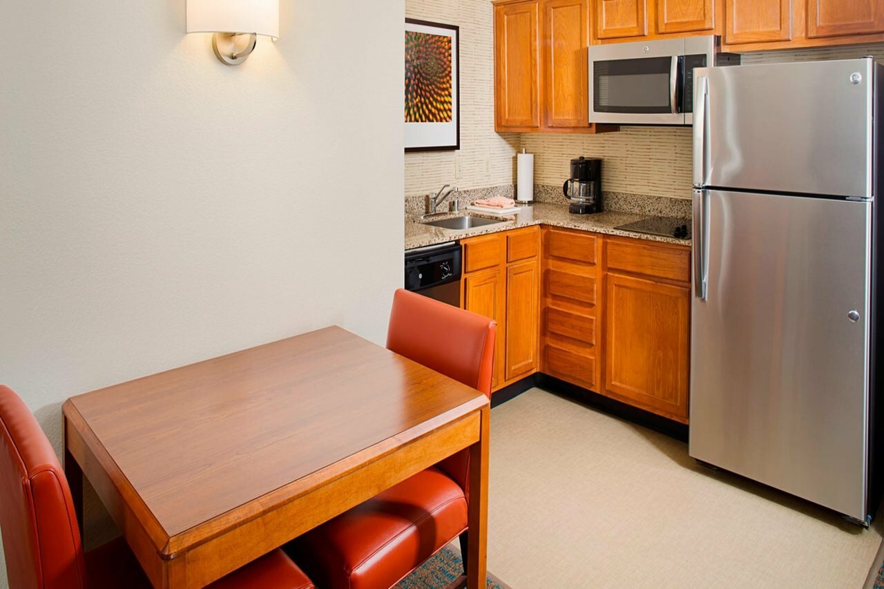 Фото Residence Inn by Marriott Dallas Park Central