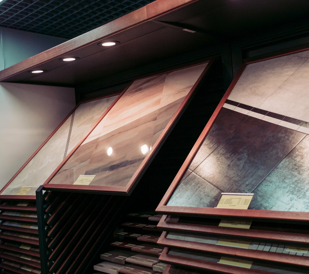 Ceramic tile Magazin-salon Kolizey, Veliky Novgorod, photo