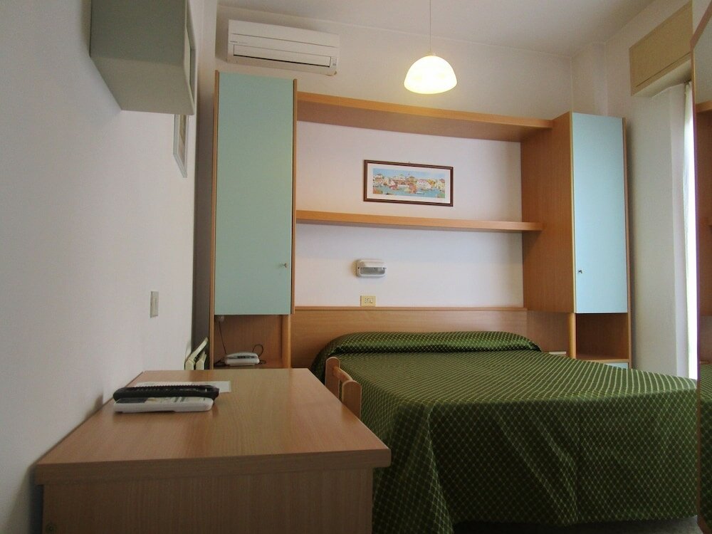 Фото Hotel Amelia