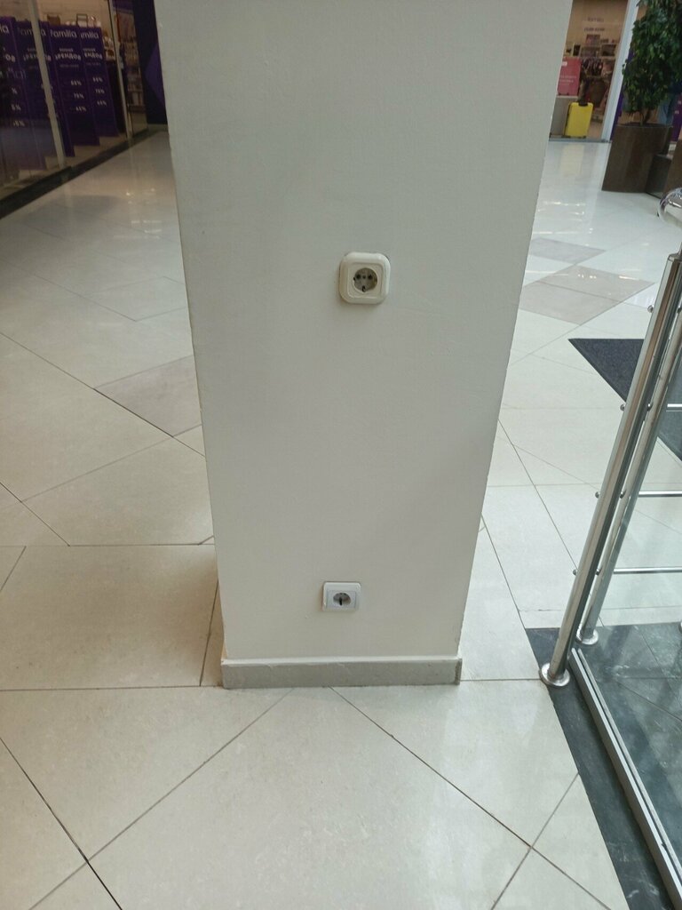 Electrical and wiring accessories Розетка для зарядки, Yaroslavl, photo