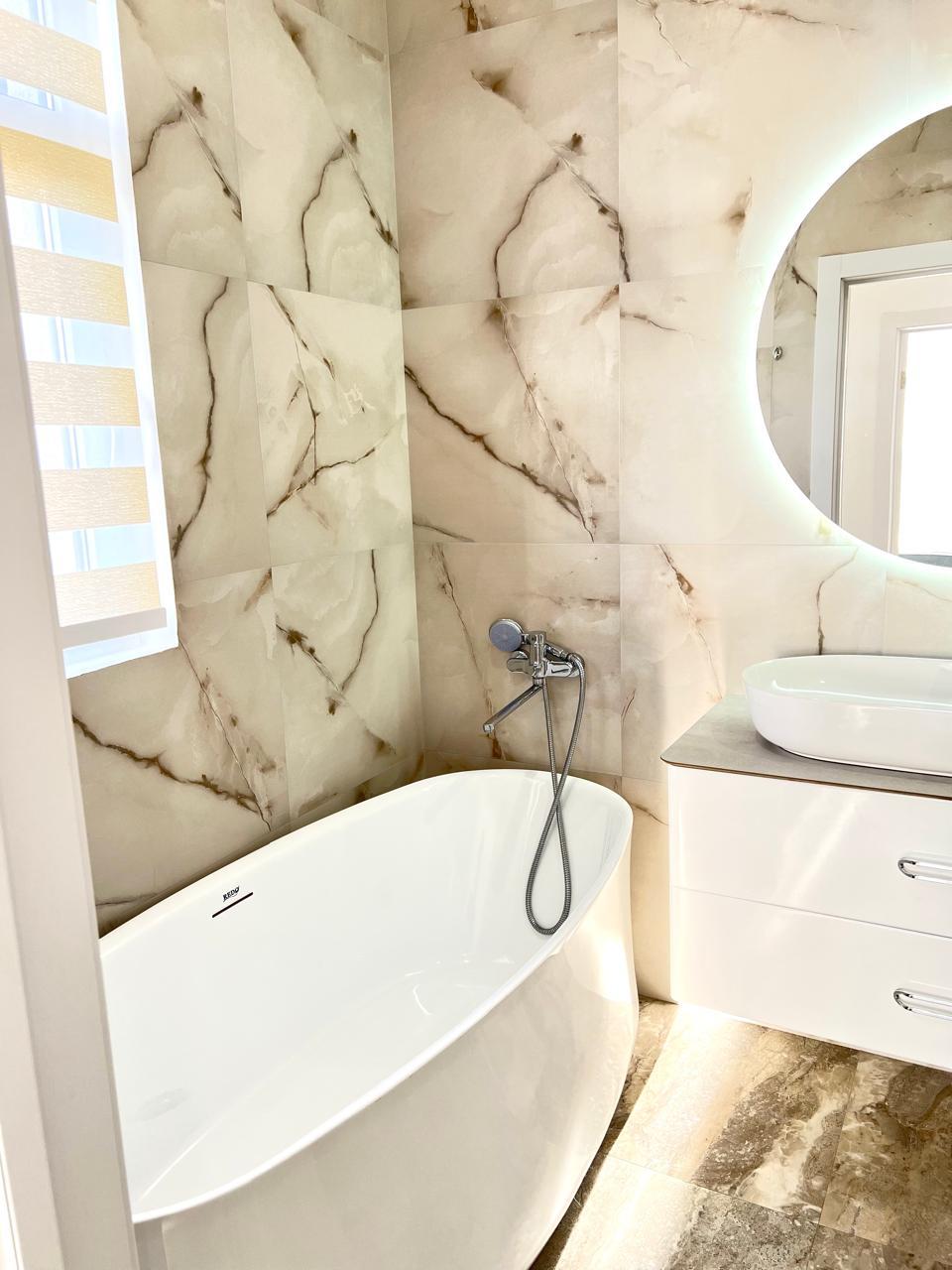 Фото Коттедж с бассейном