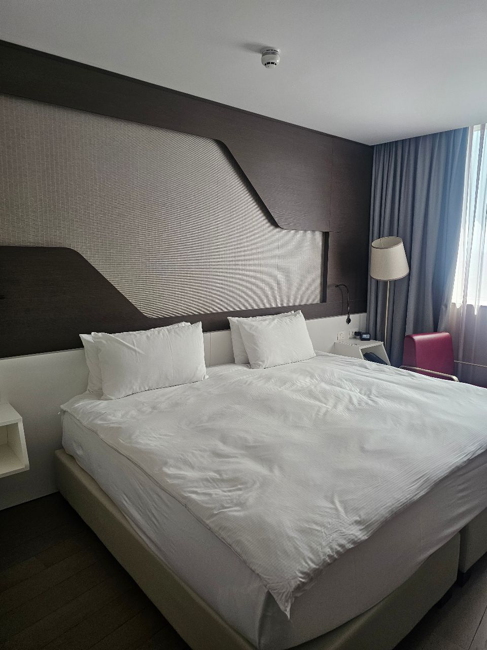 Фото DoubleTree by Hilton Hotel Yerevan City Centre