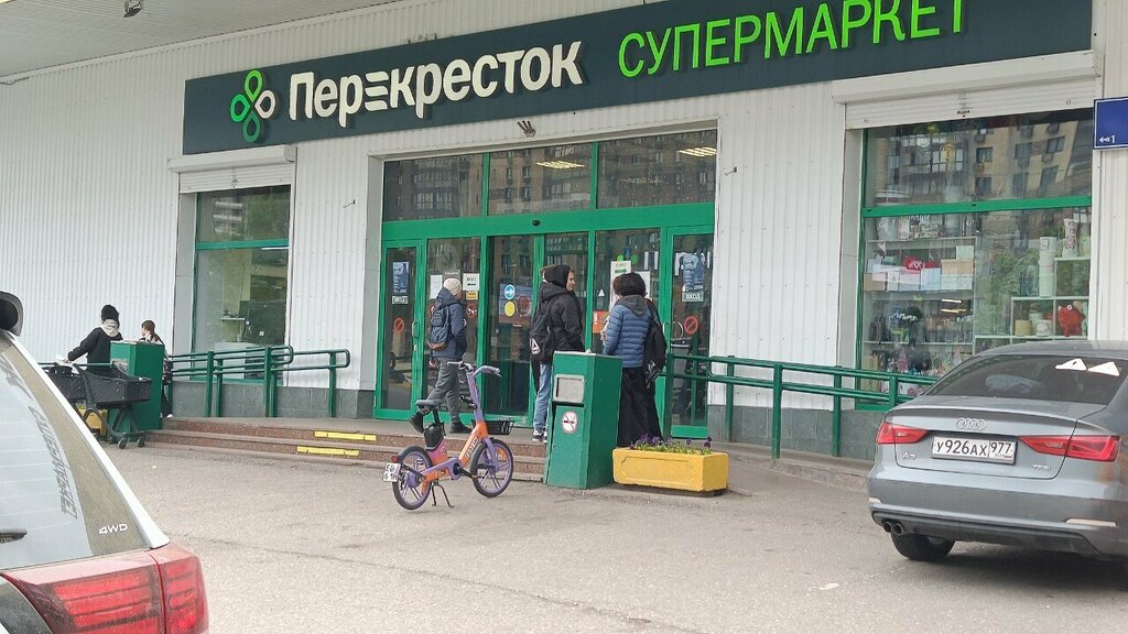 Contact lenses Linzy Tut, Moscow, photo