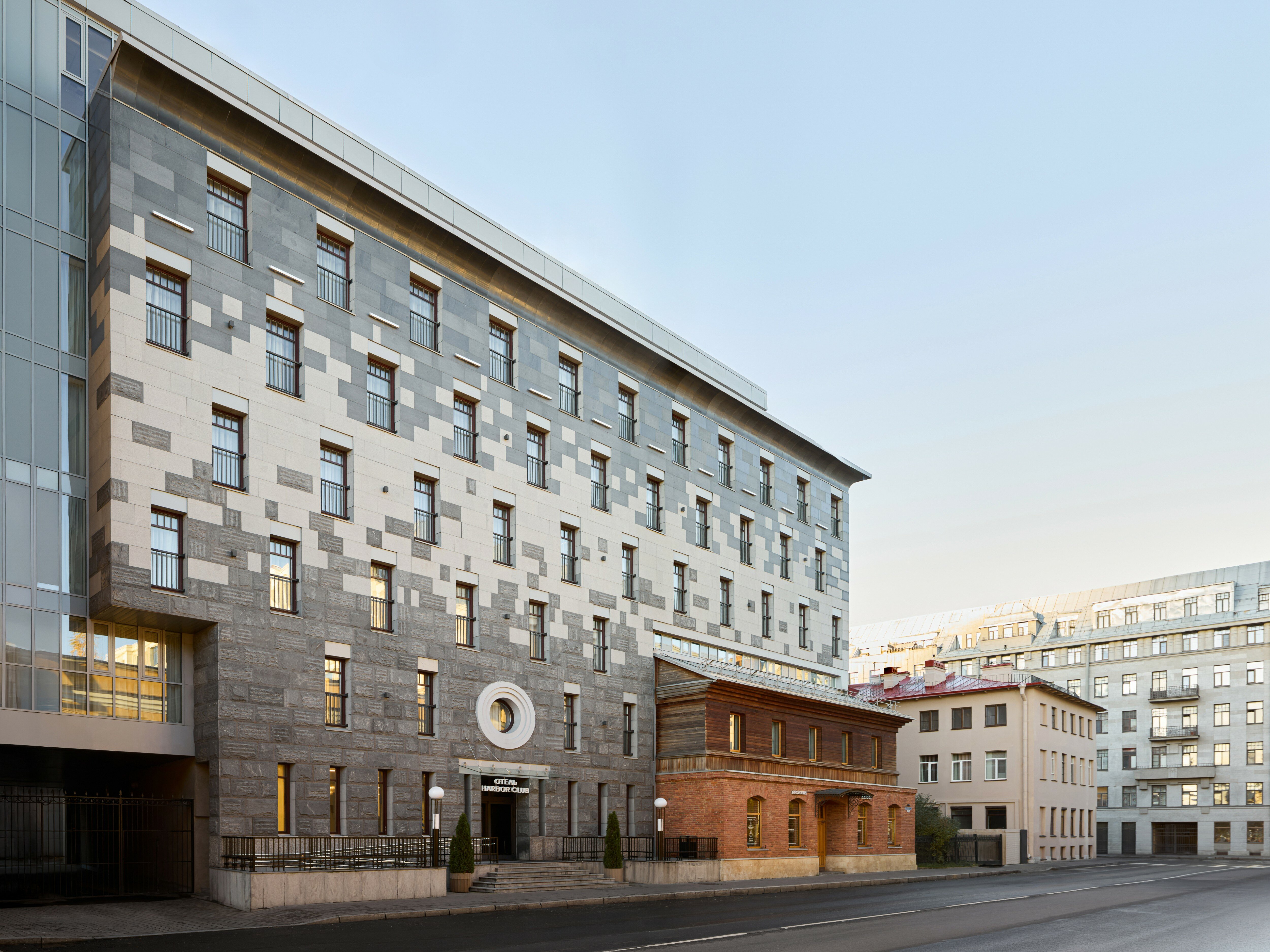 Фото Harbor Club  Hotel