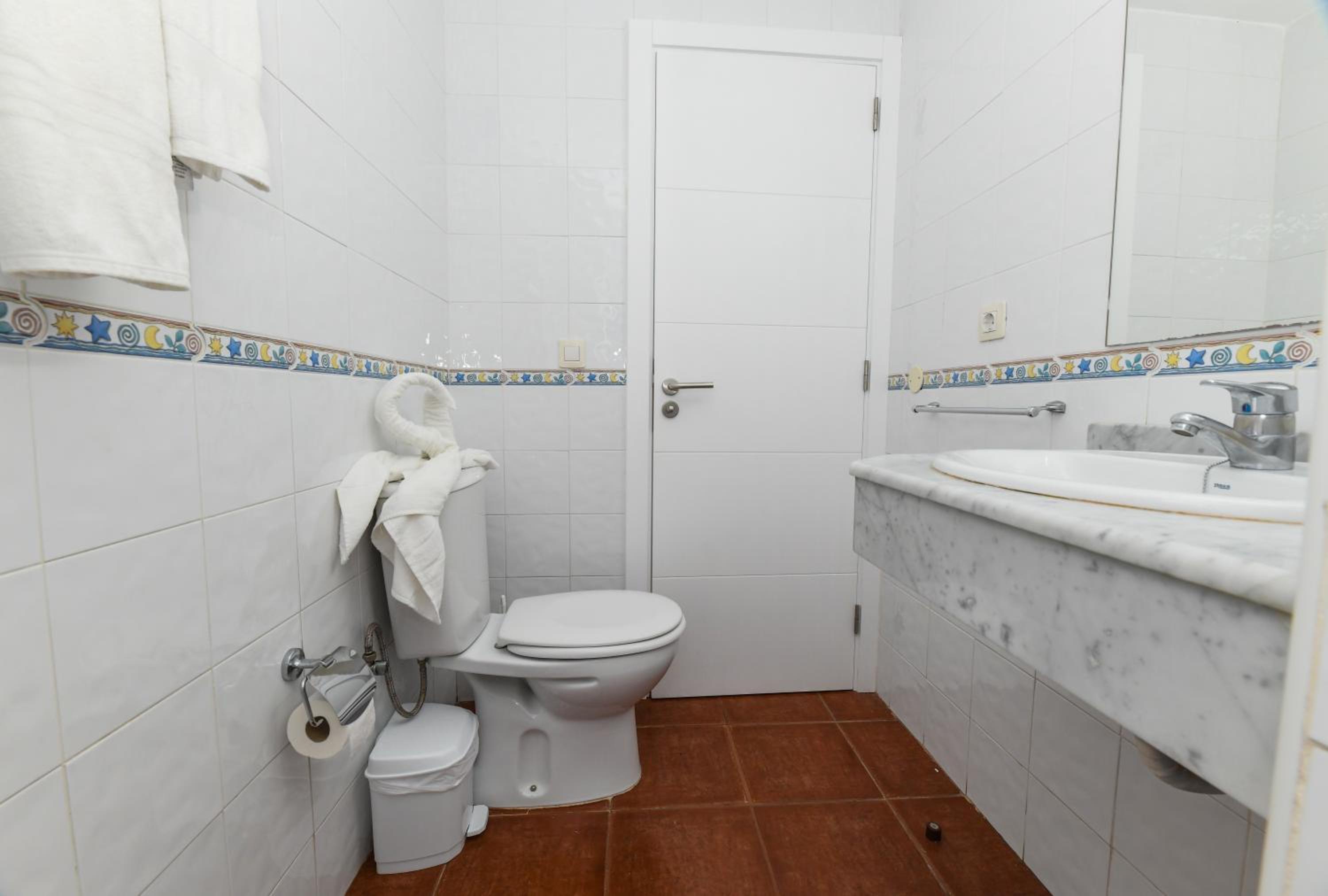 Фото Apartamentos Puerto Bello