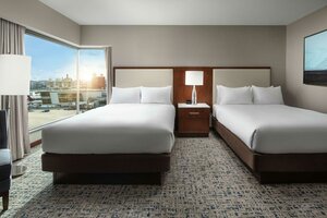 Hilton Boston Logan Airport (Massachusetts, Suffolk County, General Edward Lawrence Logan International Airport), hotel