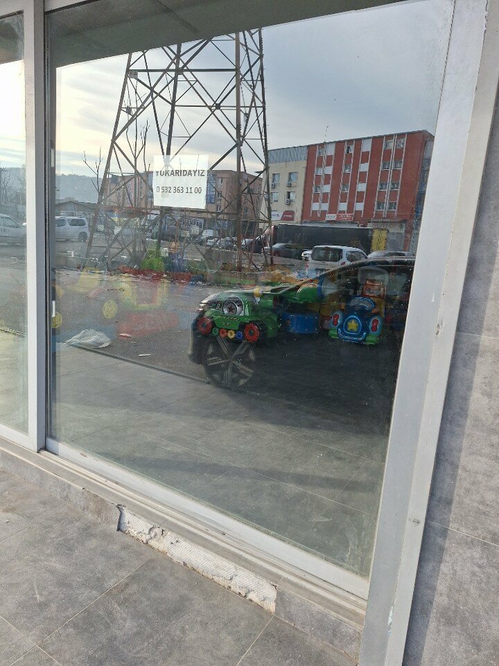 Toys and games Fom Vending, Izmir, photo