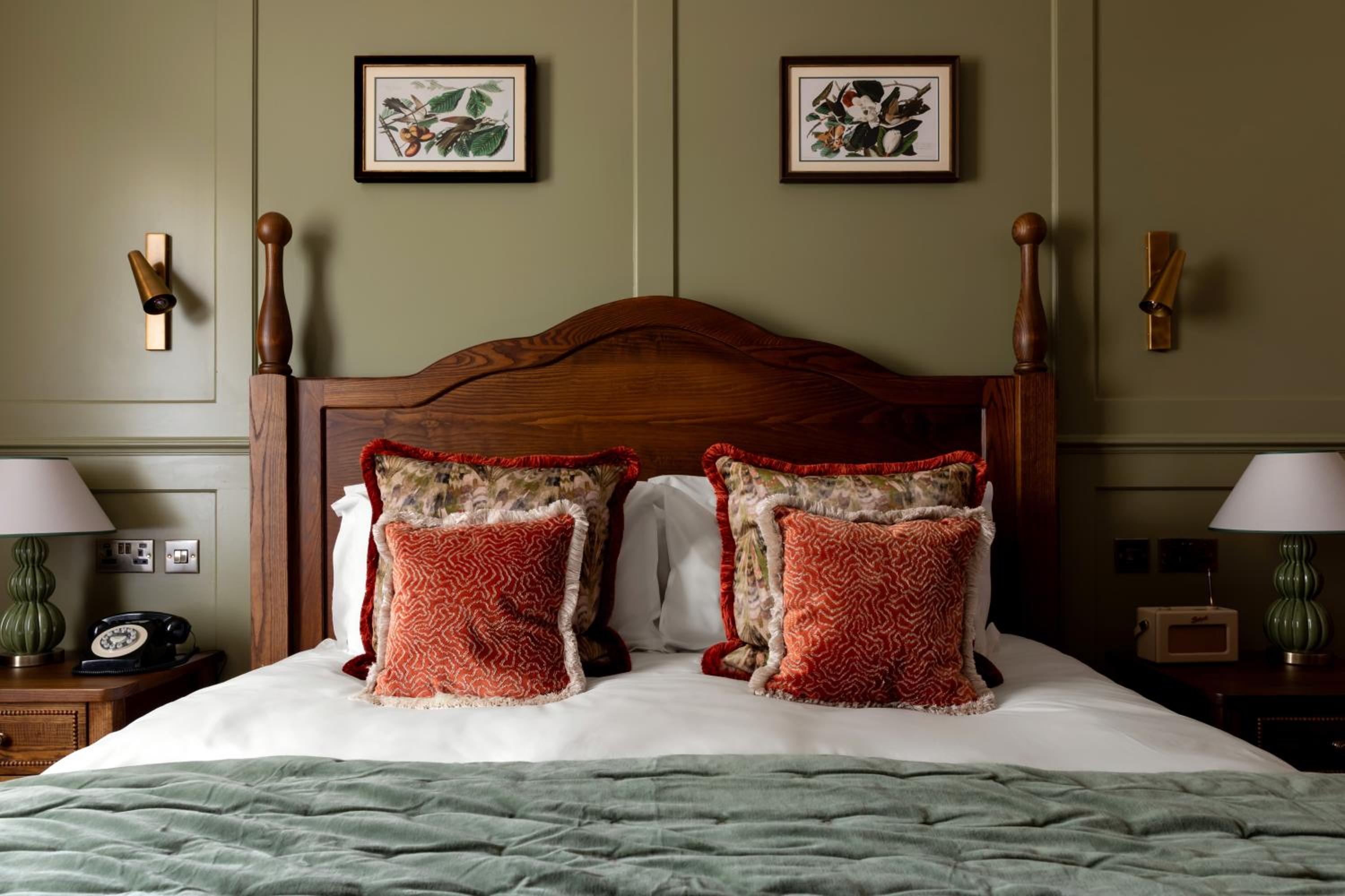 Фото The Coach & Horses