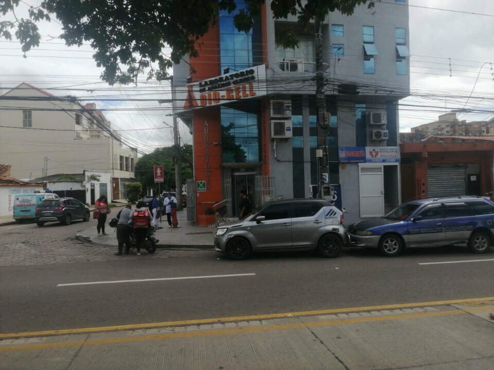 Medical center, clinic Servicios Medicos Biocell, Santa Cruz de la Sierra, photo