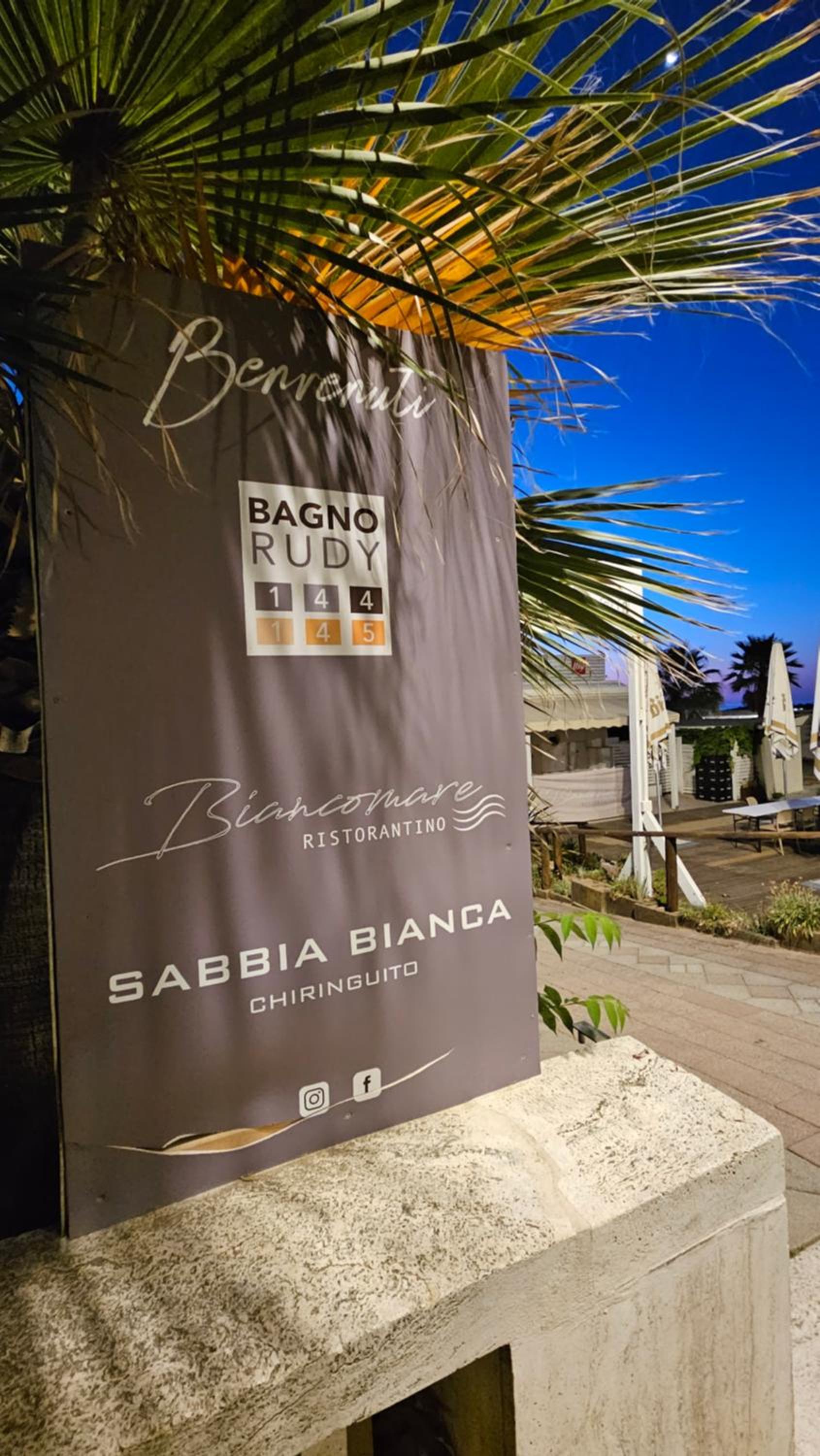 Фото Hotel Camelia