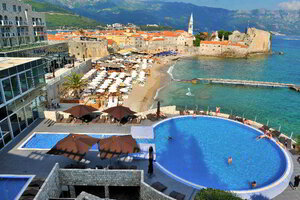 отель Avala Resort & Villas