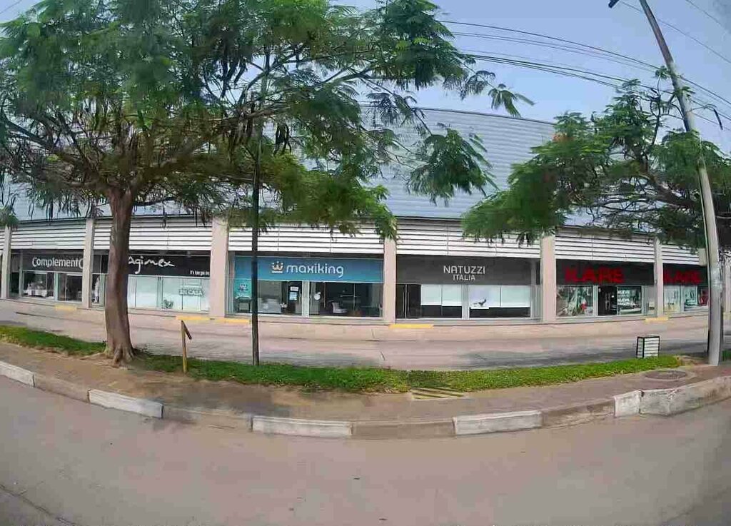 Furniture store Natuzzi, Santa Cruz de la Sierra, photo