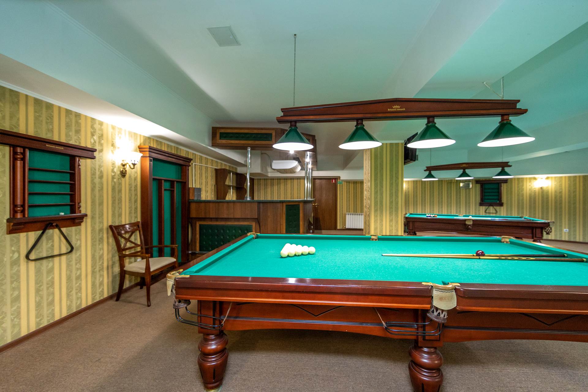 Фото Империя