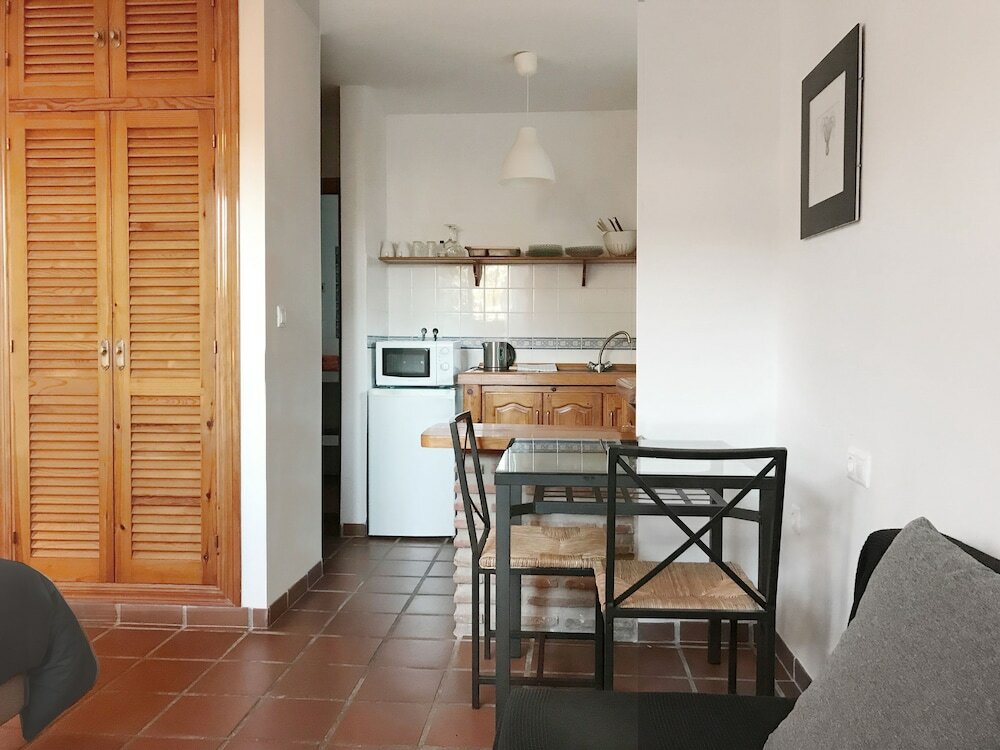 Фото Apartamentos Turisticos La Mundial