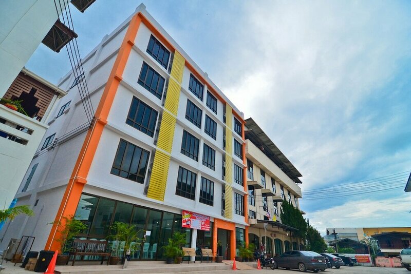 Гостиница Sabuy Best Hotel Phayao