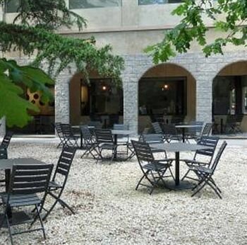 Гостиница Hotel Plaza Central Canning в Аргентине