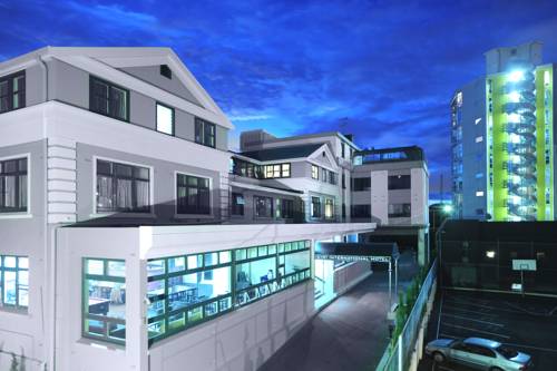 Фото Kiwi International Hotel