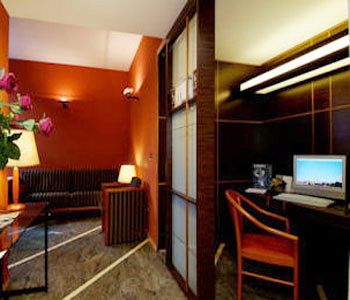 Фото Hotel Maxim