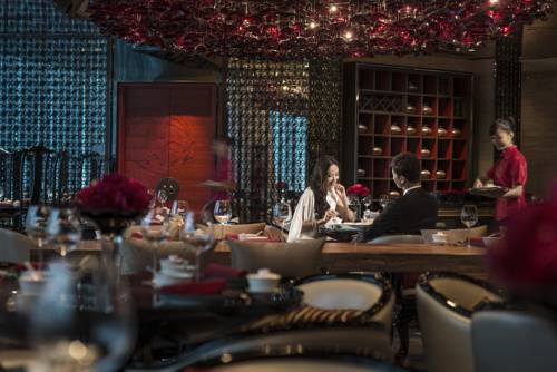 Фото Four Seasons Hotel Guangzhou