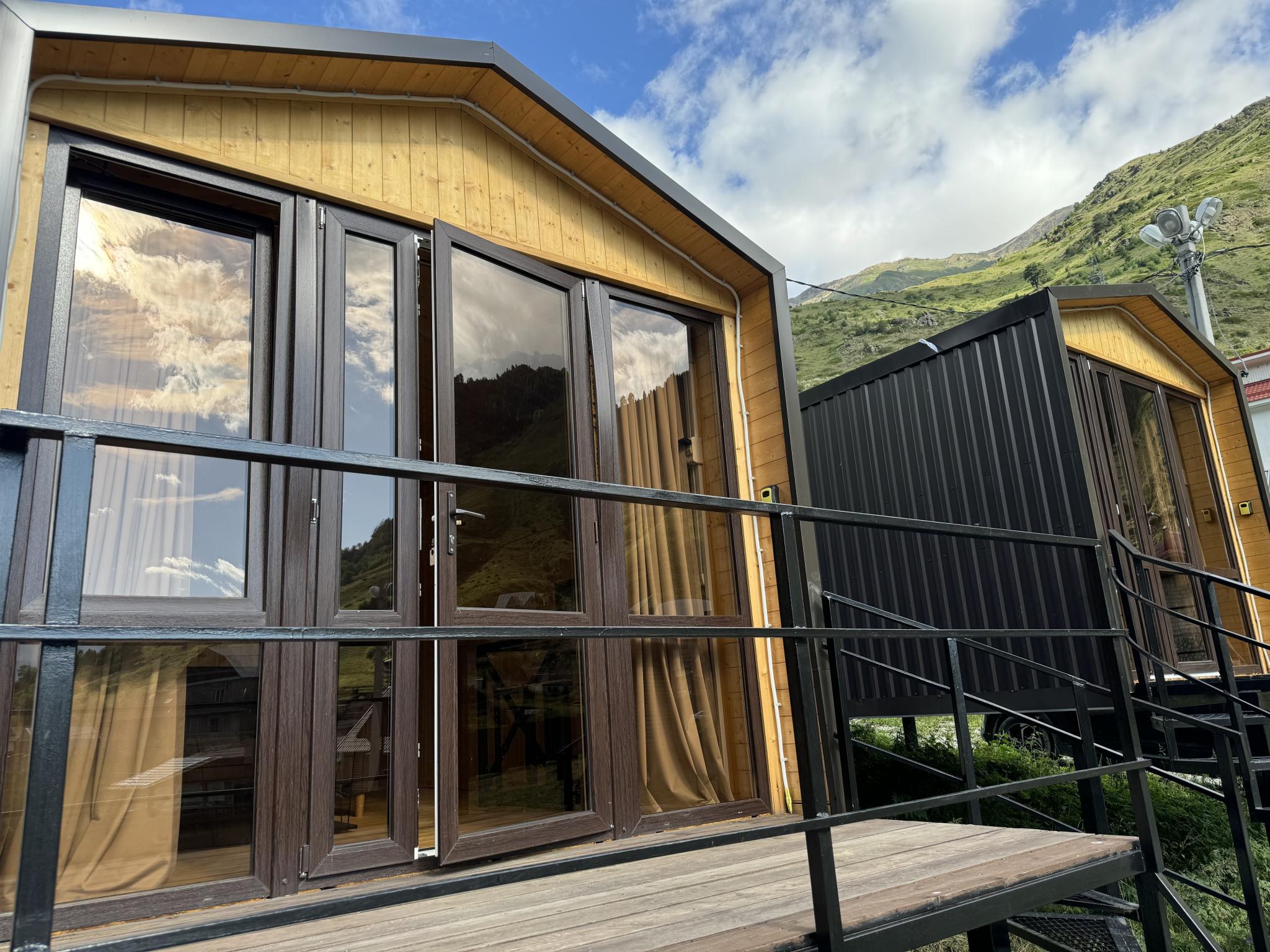 Фото Коттеджи на улице Нарзанная