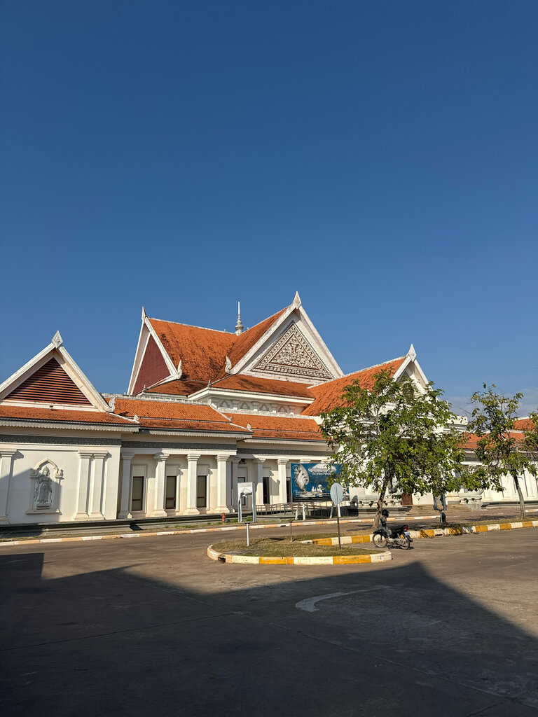 Theatre Smile Angkor Grand Theater, Siem Reap, photo