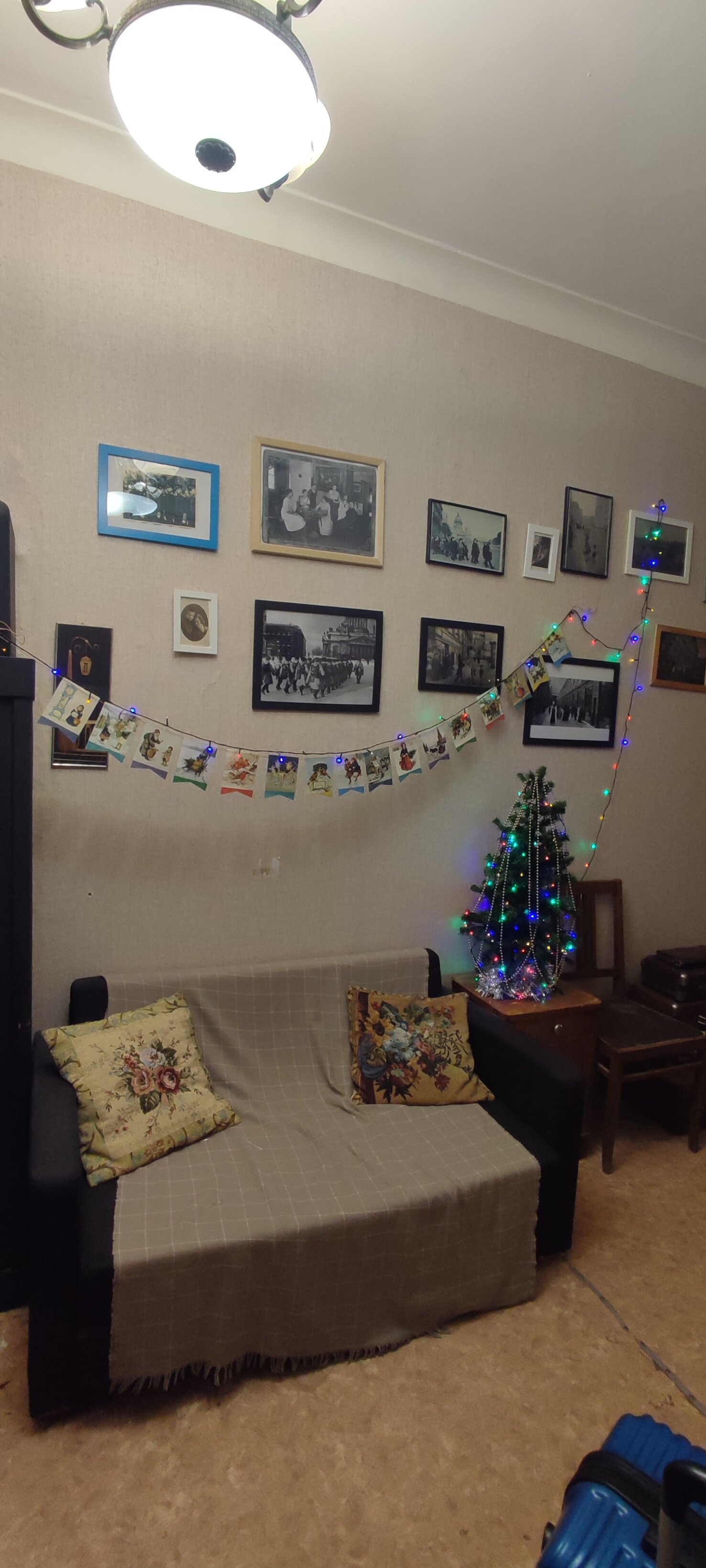 Фото У Эрмитажа