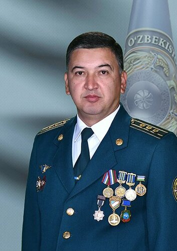 Rus ayol külotli fotosurat