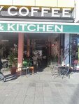 The Way Coffee & Kitchen (İstanbul, Bahçelievler, Adnan Kahveci Blv., 220), cafe