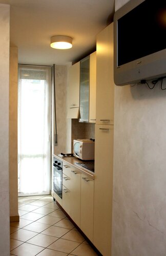 Гостиница Hotel Engadina в Комо