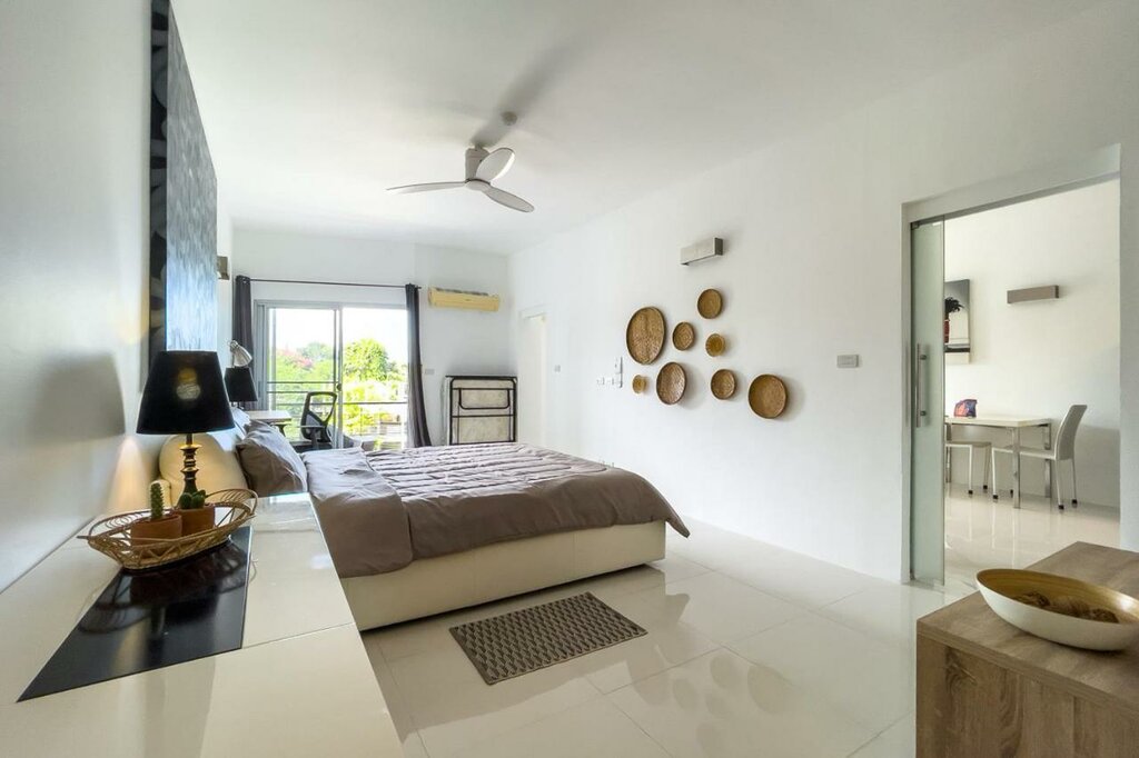Short-term housing rental Condo Studio B at Replay E305, Samui, photo
