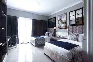 Гостиница Stonehill Suites