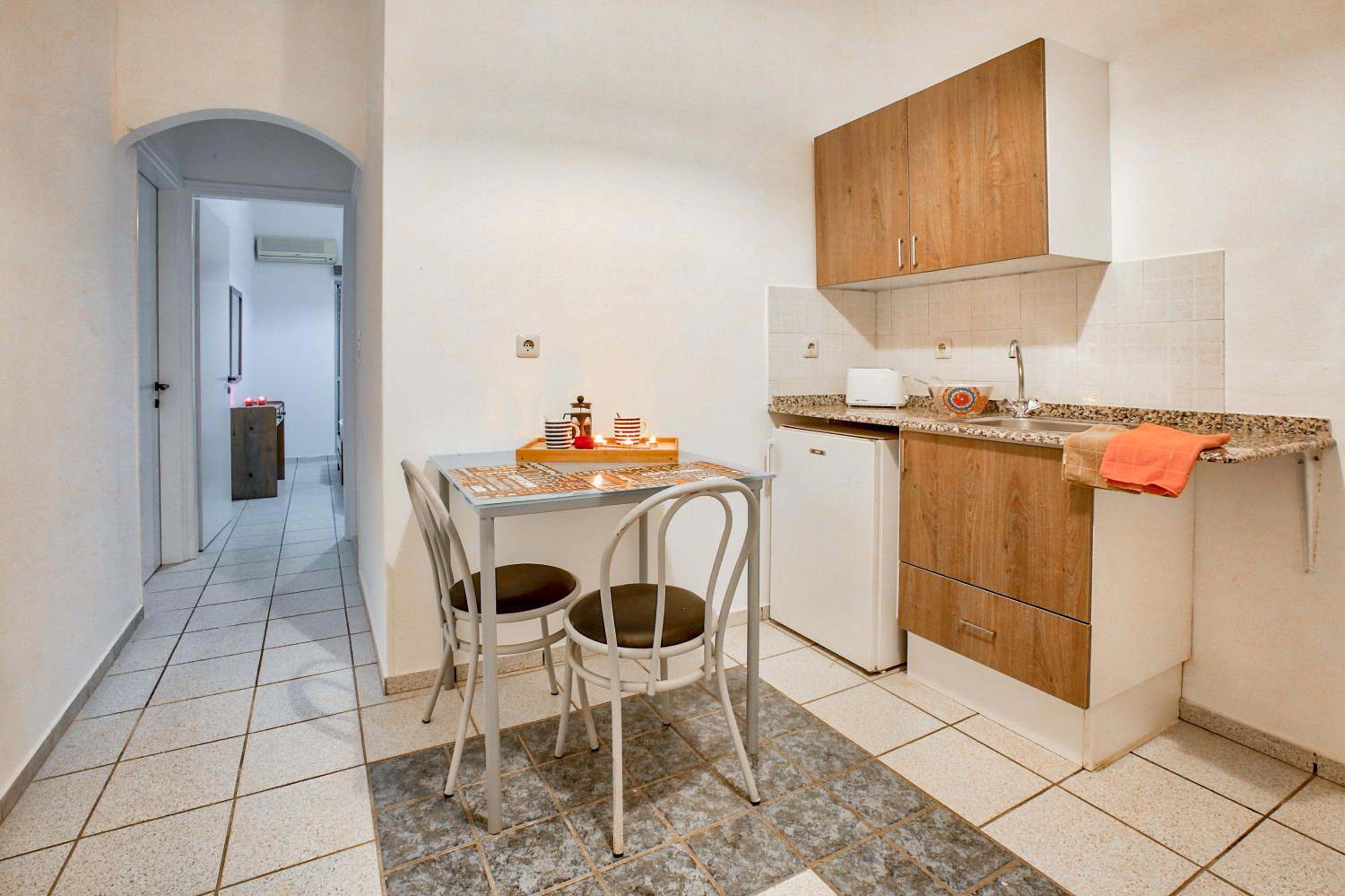 Фото Happy Days Studios